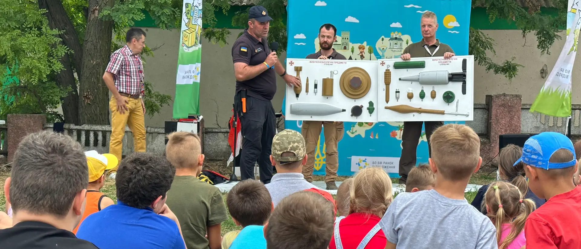 Mine education for children in Ukraine